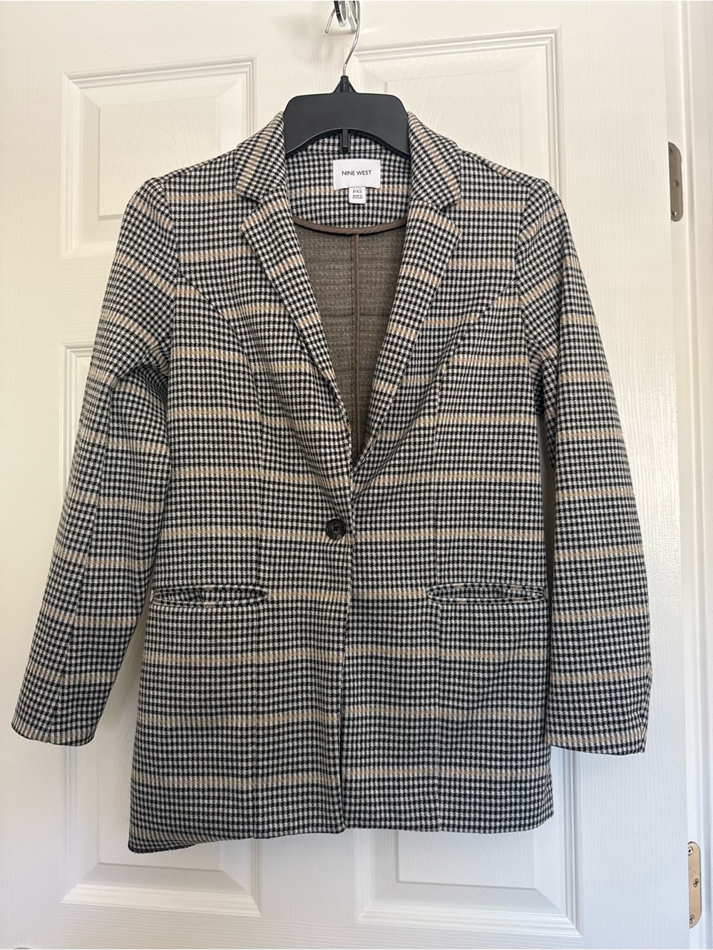 Nine West Black and Cream Plaid Single-Button Blazer